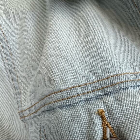 Levis - Vintage Sherpa Trucker Jean Jacket, Size 14-16 - Picture 15 of 16